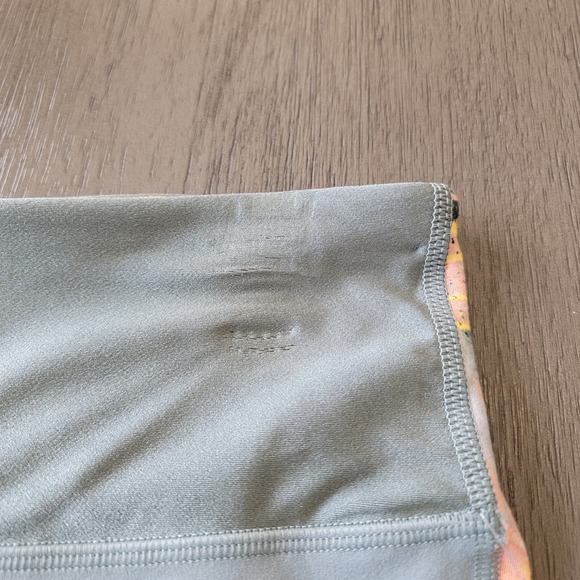 NWT Athleta Girl‎ X Simone Biles Bike Shorts Brushstroke Multi Girls Size XXL/16 - Picture 6 of 15